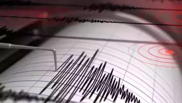 Van’da peş peşe 3 deprem