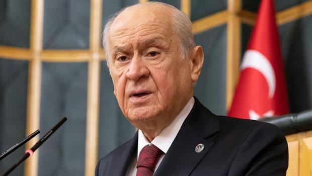 Bahçeli’den Anneler Günü mesajı: Akan yaşlar kurumadıkça rahat olamayız
