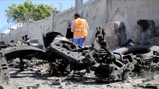 Somali’de askeri üsse bombalı saldırı! Çok sayıda ölü ve yaralı var